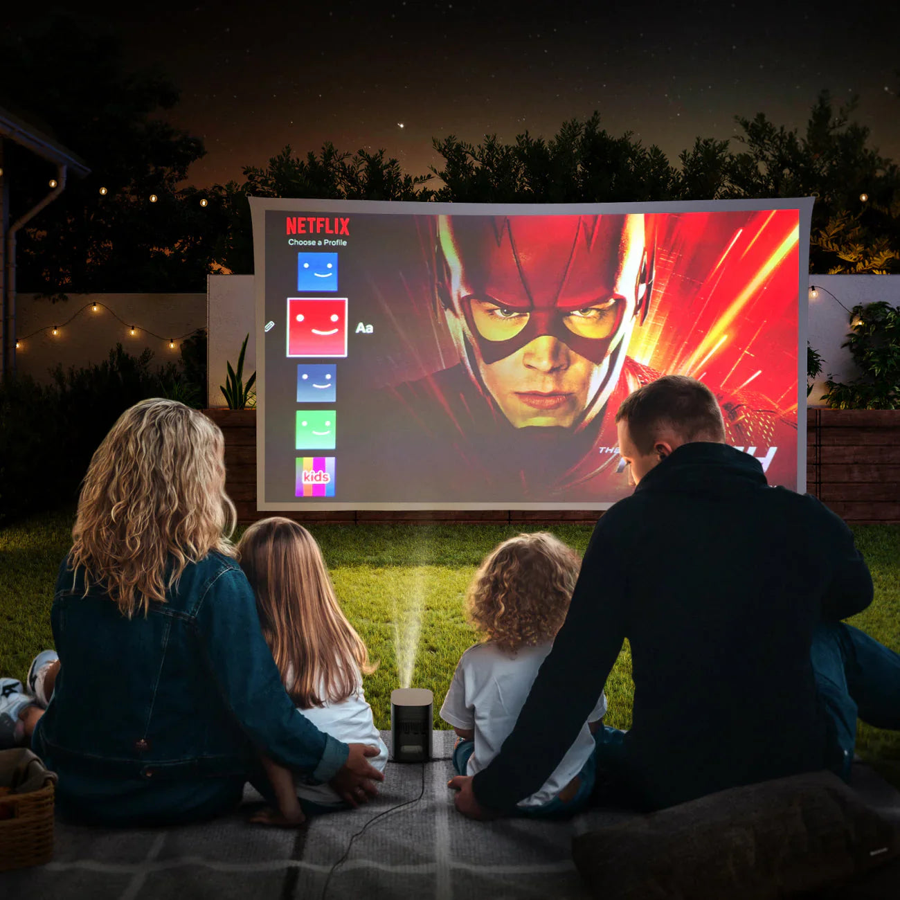 How to Select a Home Projector Screen for 4K?